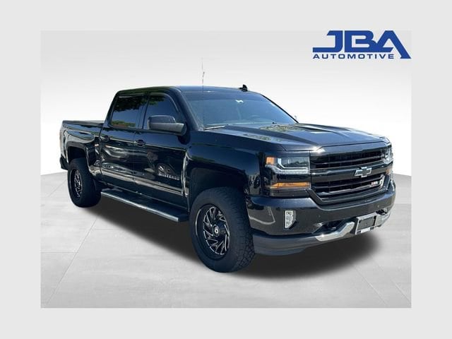 2018 Chevrolet Silverado 1500 LT Z71 4X4 Crew Cab Short Box's photo