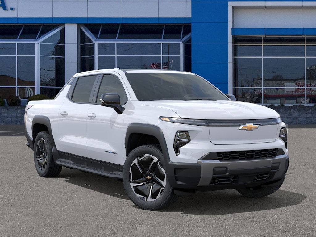 2026 Chevrolet Silverado EV LT photo 5