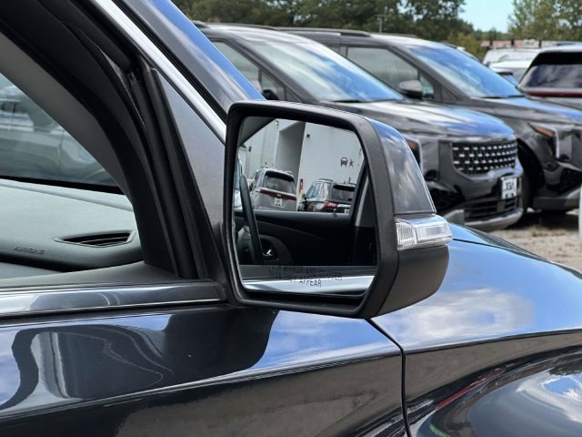 2021 Chevrolet Traverse 1LT - Photo 28