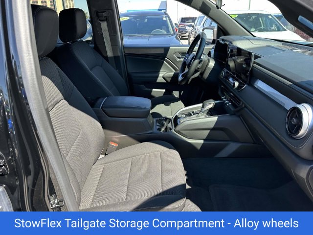 2024 Chevrolet Colorado LT - Photo 19