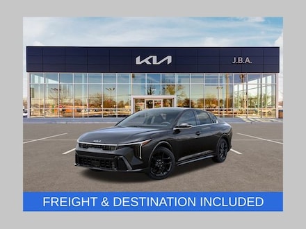 2025 Kia K4 GT-Line Turbo Sedan