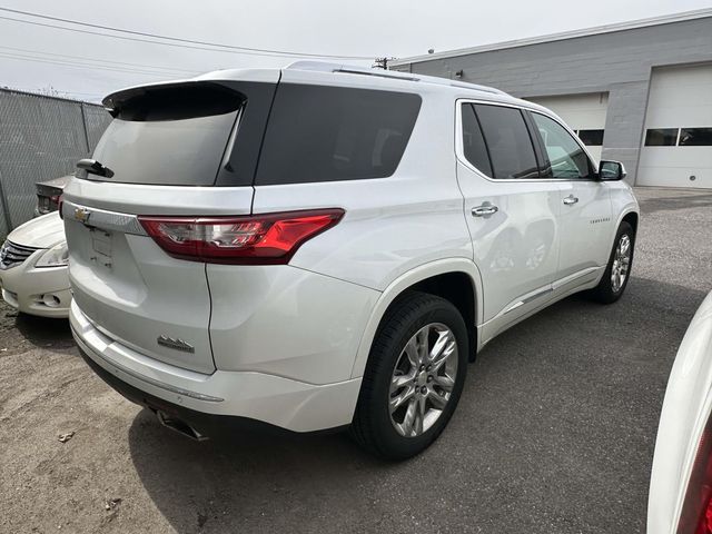 2019 Chevrolet Traverse RS photo 4