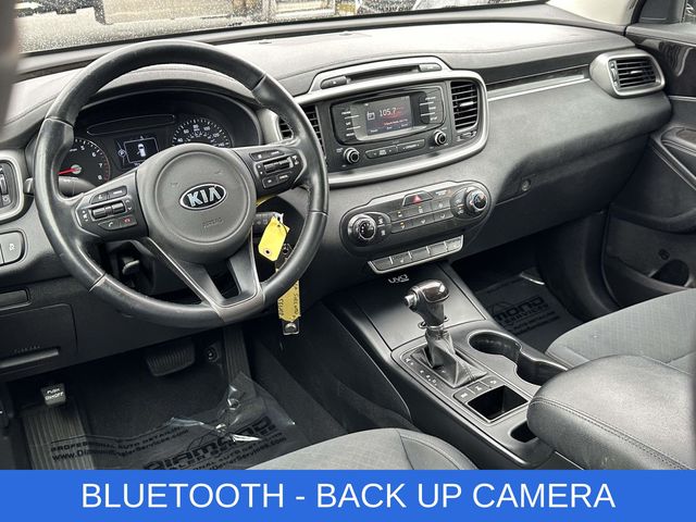 Used 2016 Kia Sorento LX with VIN 5XYPGDA32GG022905 for sale in Glen Burnie, MD