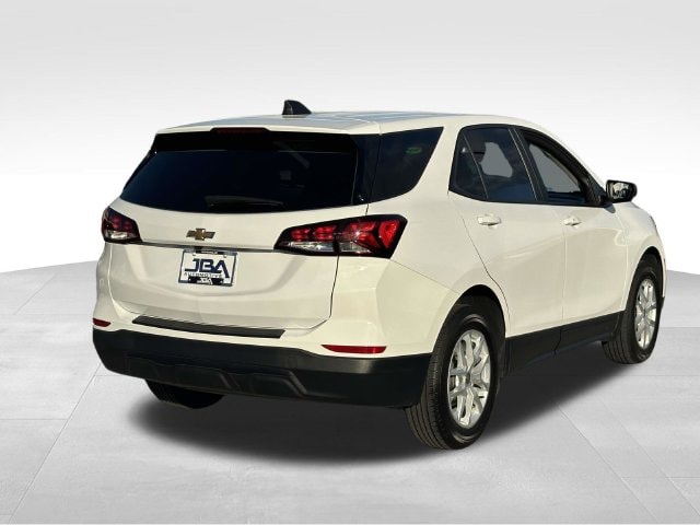 2023 Chevrolet Equinox LS - Photo 27