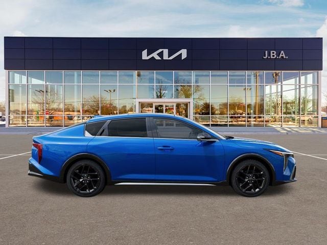 2026 Kia K4 6