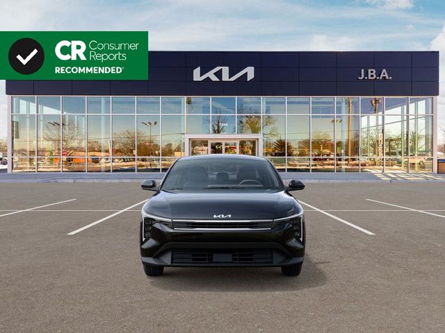 2025 Kia K4 LX photo 2