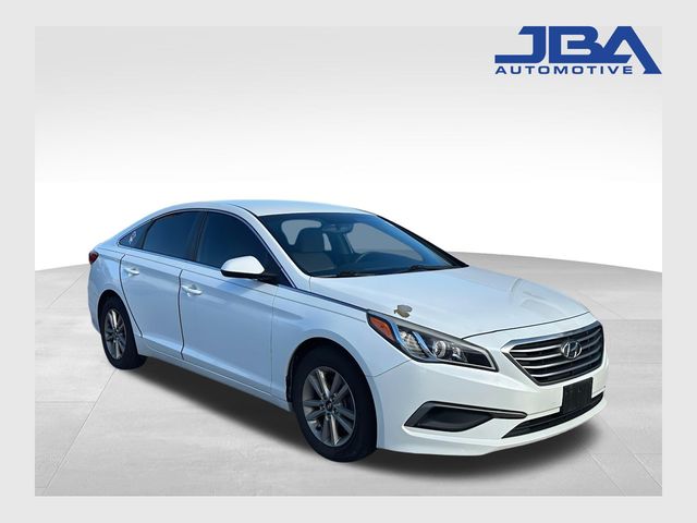 2016 Hyundai Sonata SE's photo