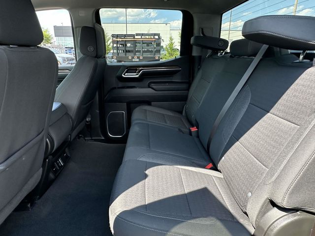 2023 Chevrolet Silverado 1500 LT - Photo 21
