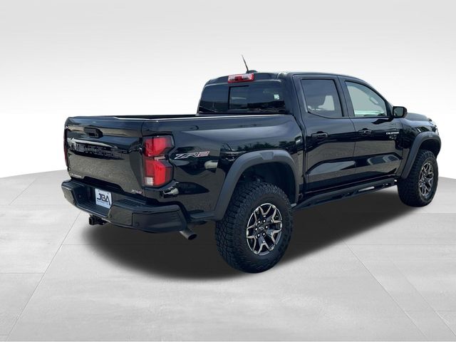 2025 Chevrolet Colorado ZR2 - Photo 25