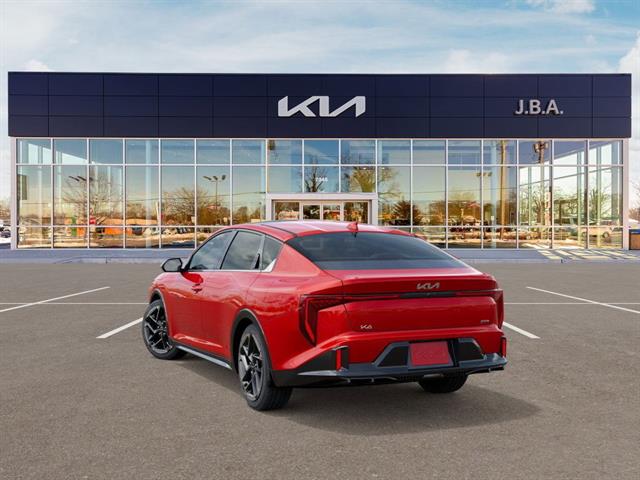 2025 Kia K4 GT-Line photo 4