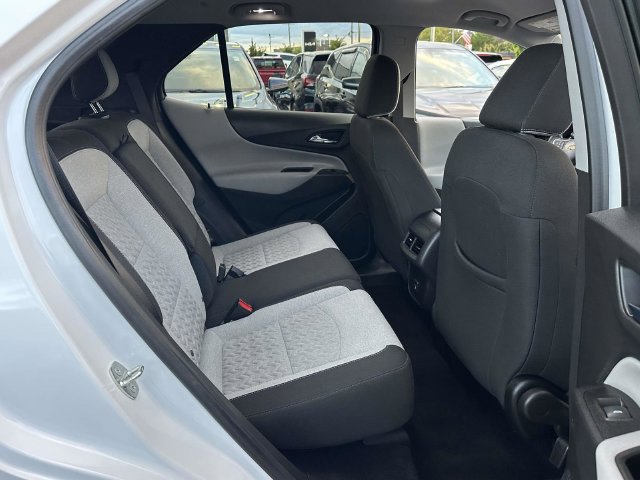 2023 Chevrolet Equinox LS - Photo 22
