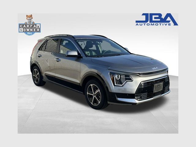 2025 Kia Niro SX HEV's photo