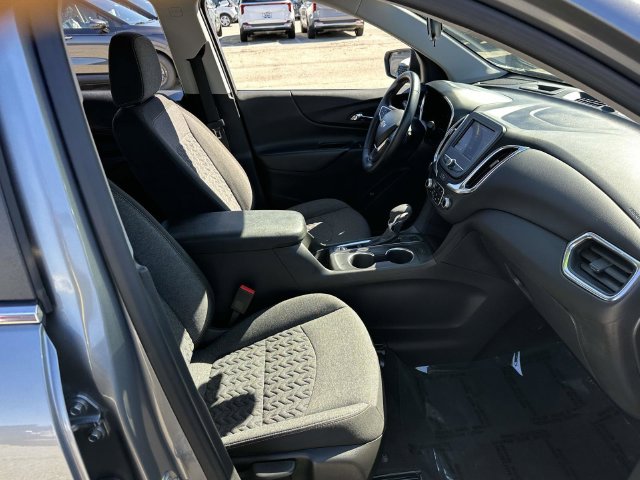 2024 Chevrolet Equinox LT - Photo 19
