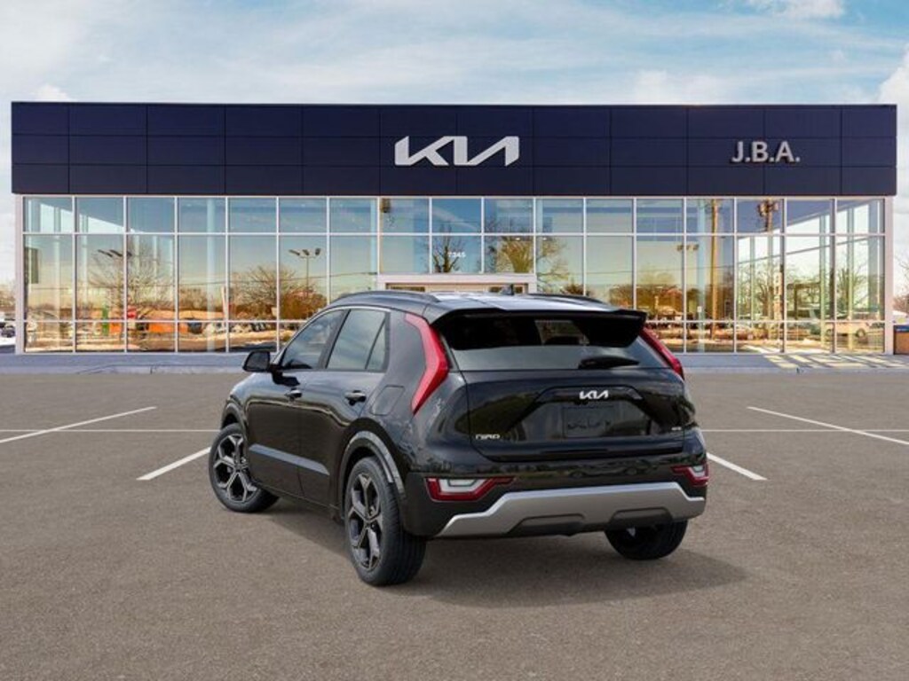 New 2025 Kia Niro SX Touring SUV