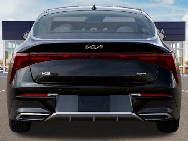 2026 Kia K5 12