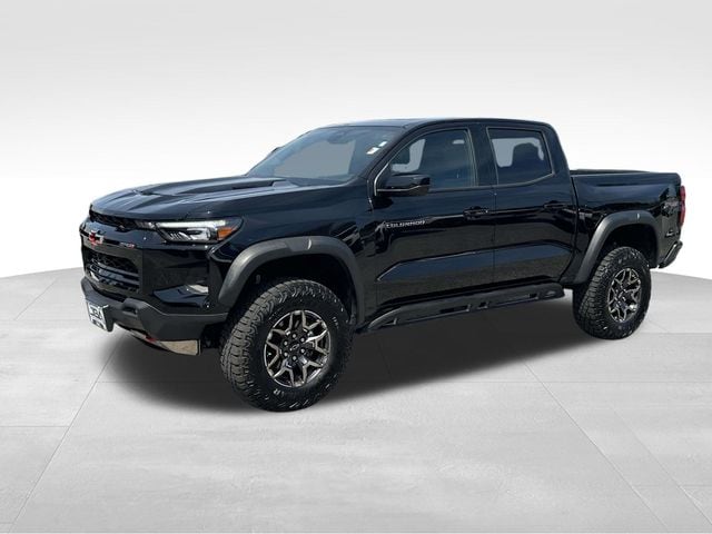2025 Chevrolet Colorado ZR2 - Photo 23