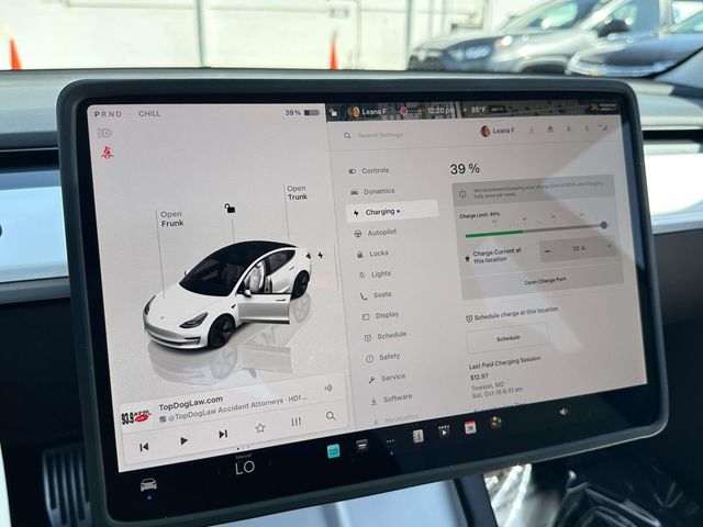 2023 Tesla Model 3 photo 3