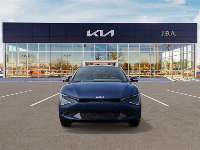 2025 Kia EV6 Light photo 2