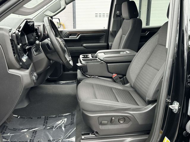 2024 Chevrolet Silverado 1500 LT - Photo 17