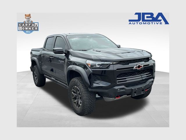 2025 Chevrolet Colorado 4WD ZR2 Crew Cab Short Box's photo