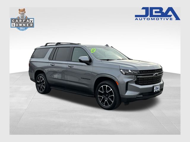 2022 Chevrolet Suburban RST's photo