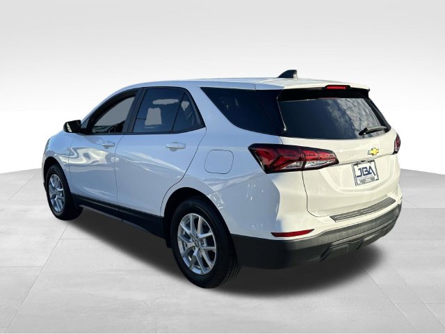 2023 Chevrolet Equinox LS - Photo 25