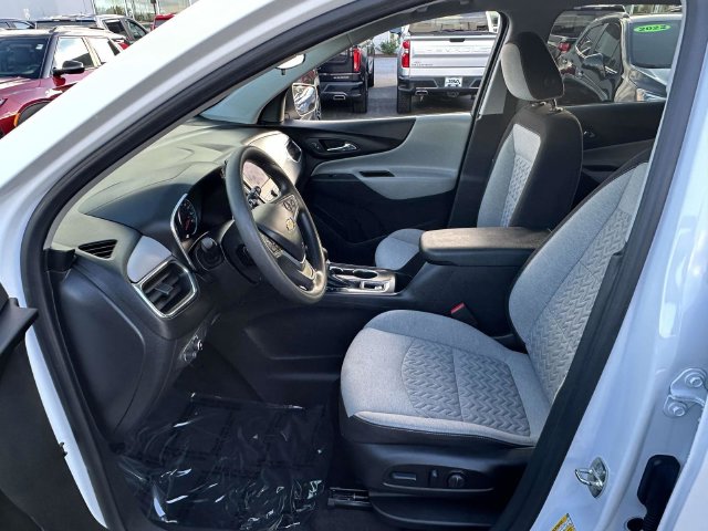 2023 Chevrolet Equinox LS - Photo 18