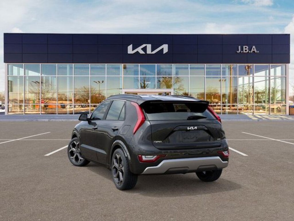 New 2025 Kia Niro SX Touring SUV