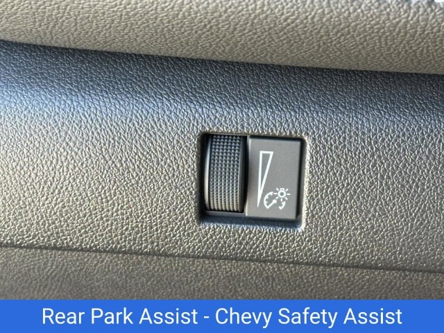 2024 Chevrolet Colorado LT - Photo 14