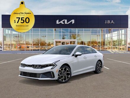 2025 Kia K5 EX Sedan