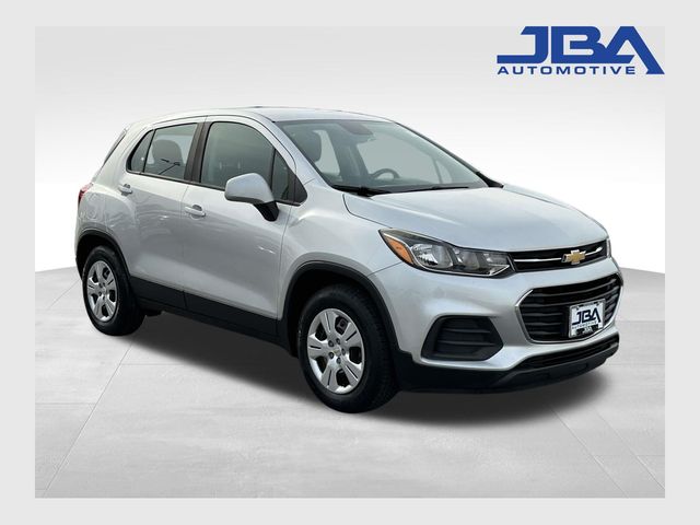 2018 Chevrolet Trax LS's photo