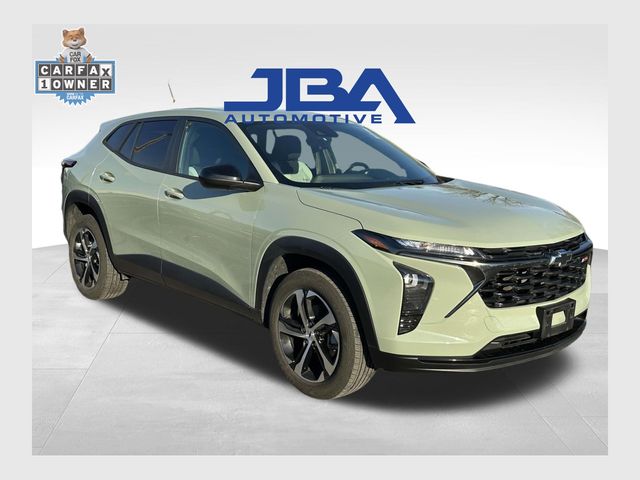 2024 Chevrolet Trax RS's photo