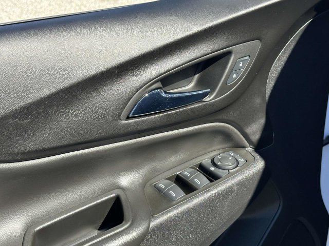 2024 Chevrolet Equinox LT - Photo 16