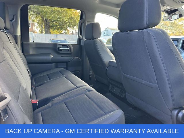 2025 Chevrolet Silverado 2500HD Custom photo 3