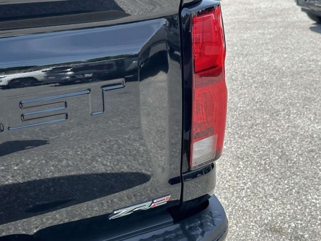 2025 Chevrolet Colorado ZR2 - Photo 27