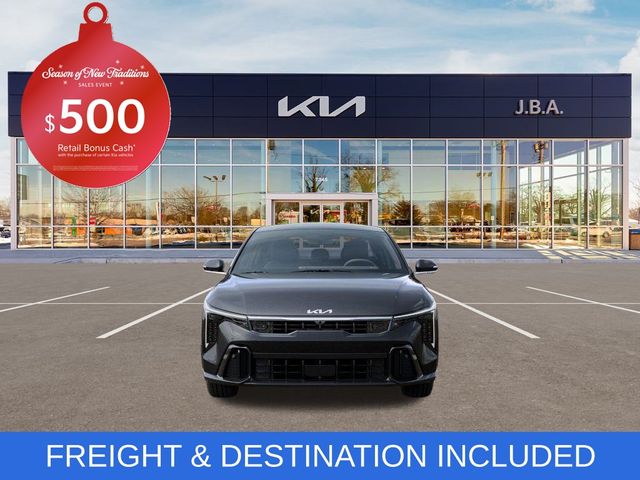 2025 Kia K4 GT-Line Turbo photo 2