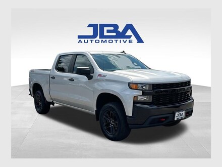 2022 Chevrolet Silverado 1500 LTD Custom Trail Boss Truck Crew Cab