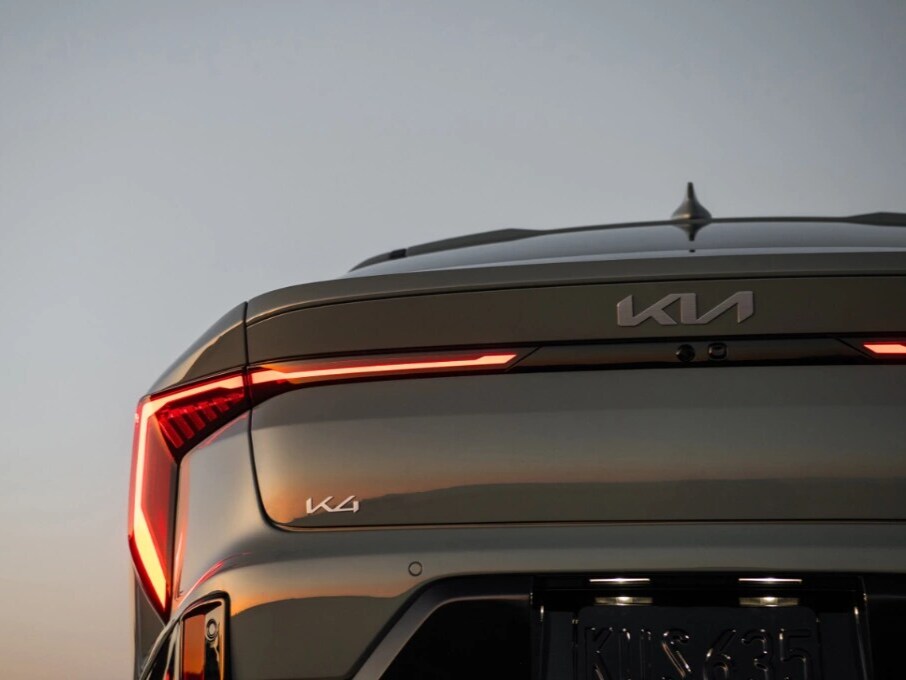 Kia K4