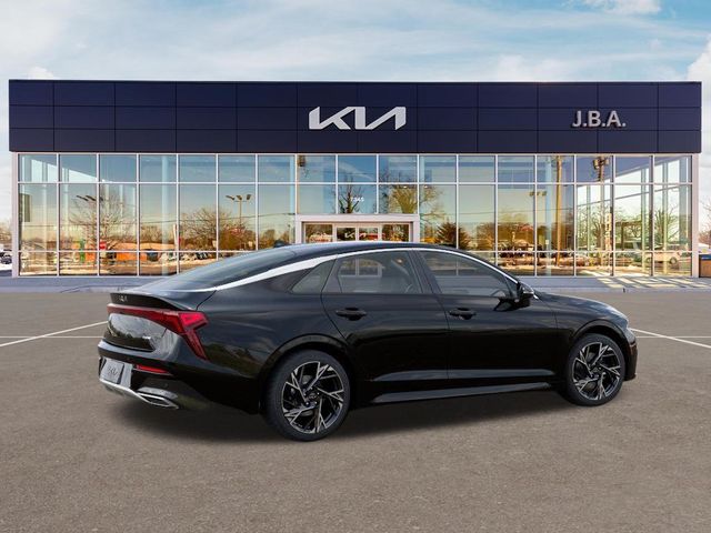 2026 Kia K5 5