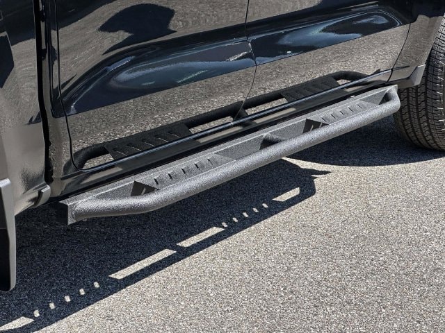 2024 Chevrolet Colorado LT - Photo 30