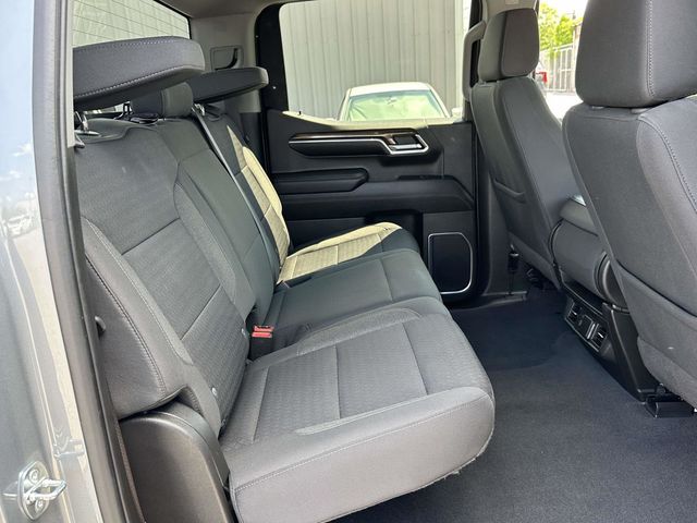 2023 Chevrolet Silverado 1500 LT - Photo 23