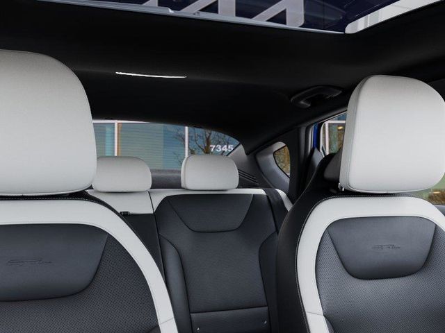 2026 Kia K4 26