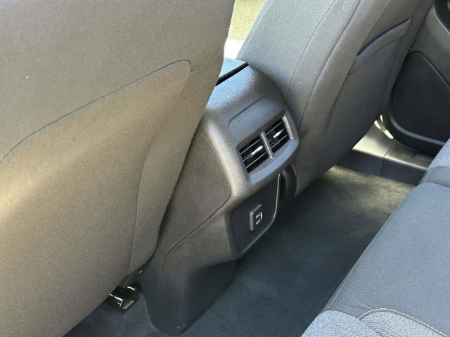 2024 Chevrolet Equinox LT - Photo 17