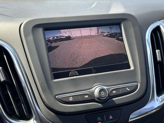 2022 Chevrolet Equinox LT photo 3