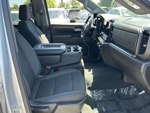 2022 Chevrolet Silverado 1500 LT - Photo 20