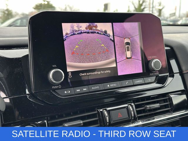 2023 Nissan Pathfinder Rock Creek photo 3