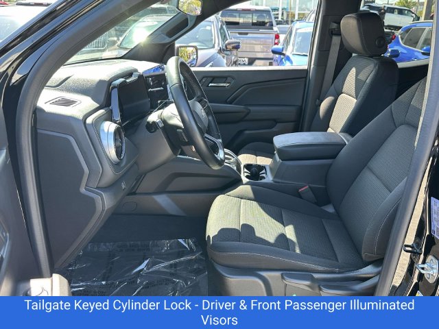 2024 Chevrolet Colorado LT - Photo 17
