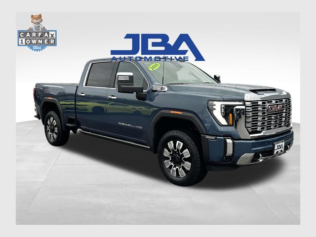 2025 GMC Sierra 2500HD Denali's photo