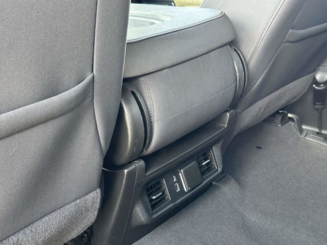 2023 Chevrolet Silverado 1500 LT - Photo 20