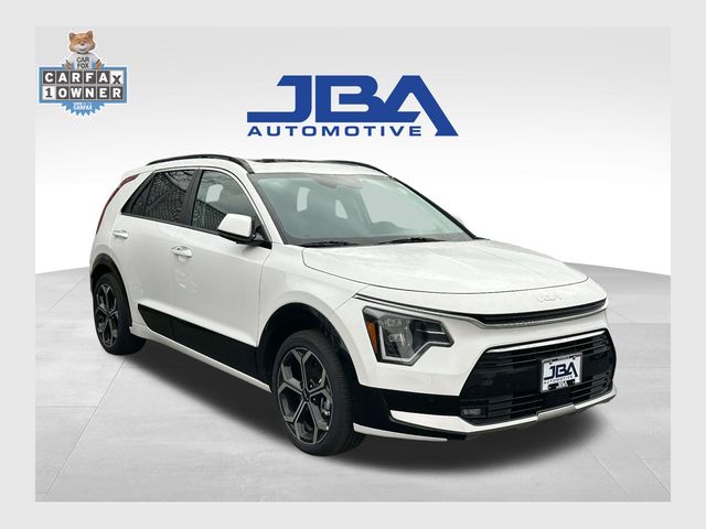 2025 Kia Niro SX Touring's photo